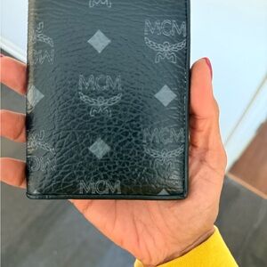 MCM Monogram Black Card Holder